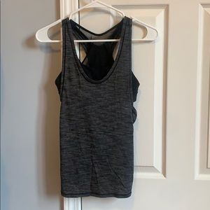 Lululemon tank top with built in sports bra
